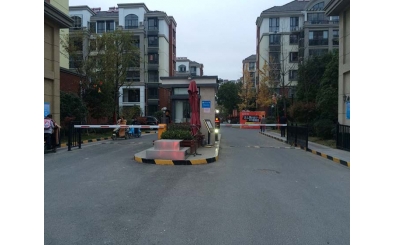 淮安华德力运河城应用车牌识别系统